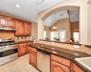 706 River Delta Lane - Photo Thumbnail 10