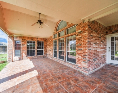 706 River Delta Lane - Photo Thumbnail 2