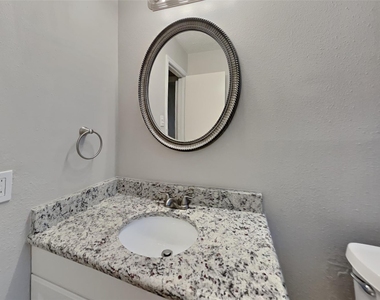 11914 Osage Park Drive - Photo Thumbnail 16