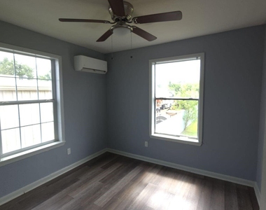 1012 Ann Street - Photo Thumbnail 3