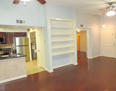 10555 Turtlewood Court - Photo Thumbnail 2