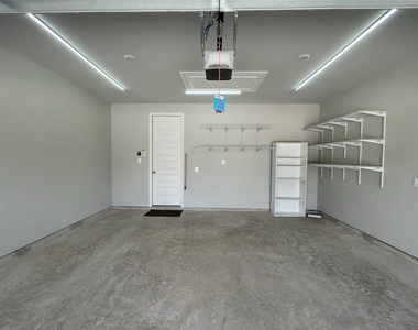 8922 Flounder Ridge Drive - Photo Thumbnail 38