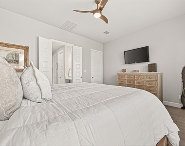8922 Flounder Ridge Drive - Photo Thumbnail 20