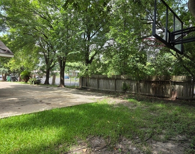4601 Reveille Street - Photo Thumbnail 23