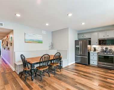 2415 Church Street - Photo Thumbnail 9
