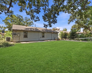 3711 Cosby Street - Photo Thumbnail 2