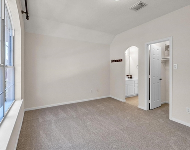5303 Riverstone Crossing Drive - Photo Thumbnail 29