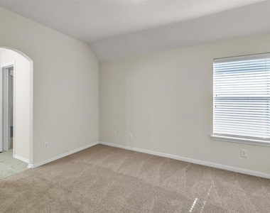 5303 Riverstone Crossing Drive - Photo Thumbnail 26