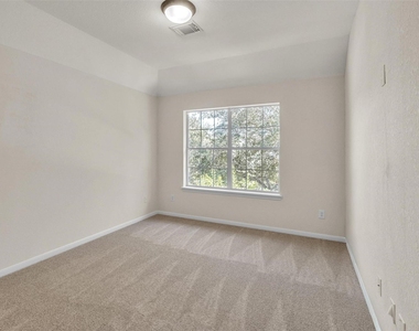 5303 Riverstone Crossing Drive - Photo Thumbnail 31