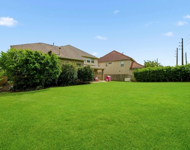 11 Marino Drive - Photo Thumbnail 32