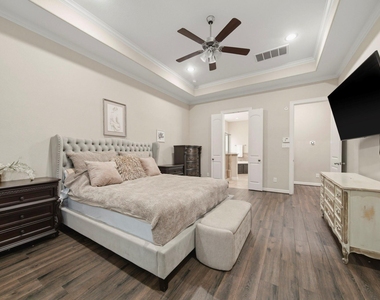 11 Marino Drive - Photo Thumbnail 17