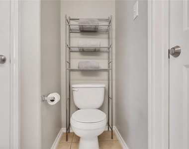 418 Folk Crest Lane - Photo Thumbnail 21