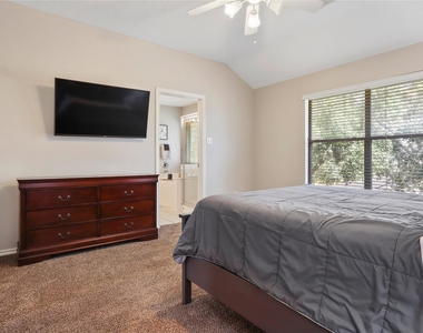 418 Folk Crest Lane - Photo Thumbnail 17