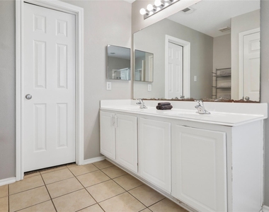 418 Folk Crest Lane - Photo Thumbnail 20
