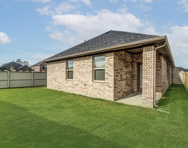 9304 Colonial Bent Court - Photo Thumbnail 20