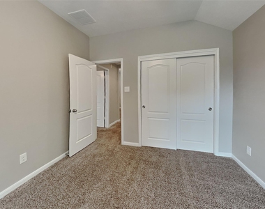 20630 Sage Rain Court - Photo Thumbnail 11