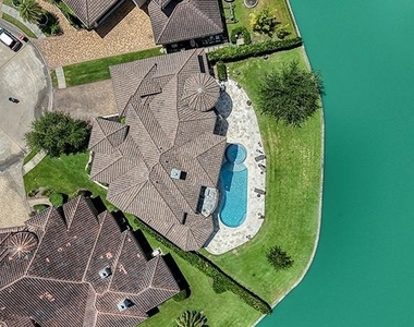 5623 Waters Landing Lane - Photo Thumbnail 2