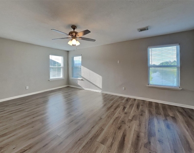 3119 Peachstone Place - Photo Thumbnail 7