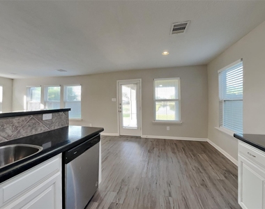 3119 Peachstone Place - Photo Thumbnail 3