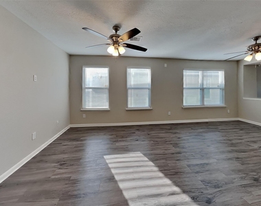 3119 Peachstone Place - Photo Thumbnail 1