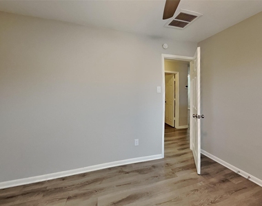 3119 Peachstone Place - Photo Thumbnail 12