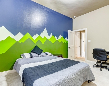 16214 Canova Hill Lane - Photo Thumbnail 33