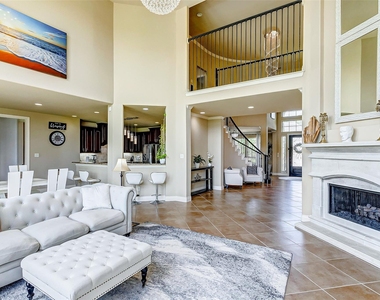16214 Canova Hill Lane - Photo Thumbnail 21