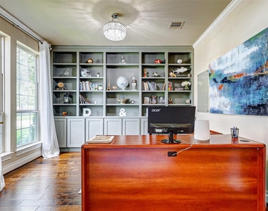 16214 Canova Hill Lane - Photo Thumbnail 5