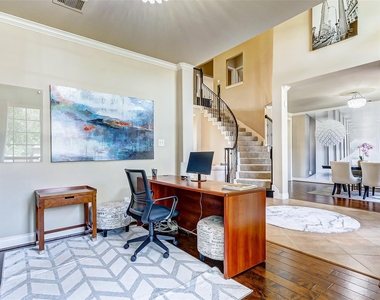 16214 Canova Hill Lane - Photo Thumbnail 4