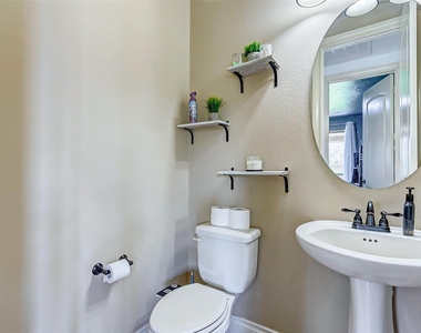 16214 Canova Hill Lane - Photo Thumbnail 19