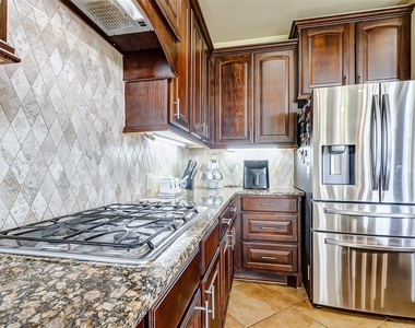 16214 Canova Hill Lane - Photo Thumbnail 18