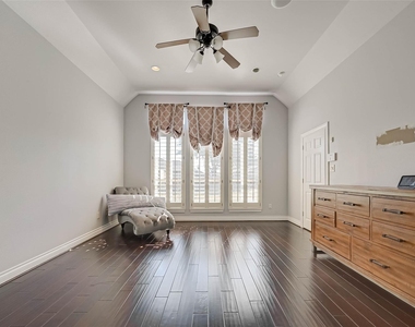5422 Linden Rose Lane - Photo Thumbnail 39