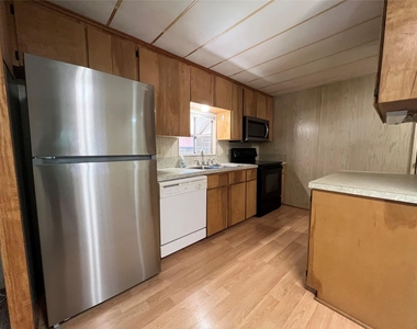 39 E Whippoorwill Lane - Photo Thumbnail 3