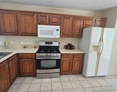 21435 Park Mill Lane - Photo Thumbnail 11
