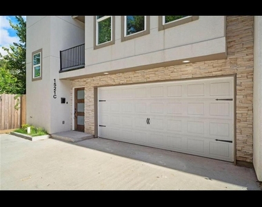 1521 Laird Street - Photo Thumbnail 1
