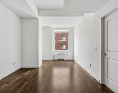 116 John Street - Photo Thumbnail 4