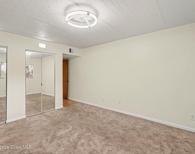 2369 Golf Lake Circle - Photo Thumbnail 15