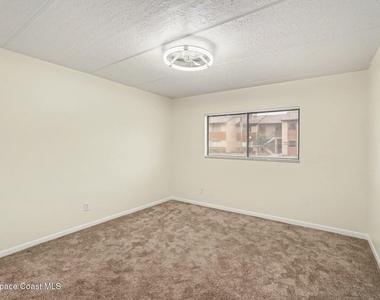 2369 Golf Lake Circle - Photo Thumbnail 16
