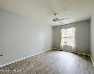 1626 Peregrine Circle - Photo Thumbnail 16
