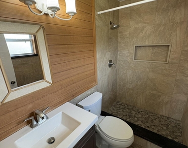 60 Barbados Drive - Photo Thumbnail 9