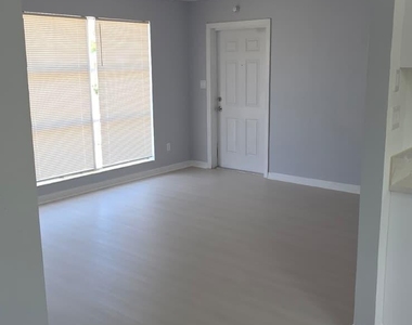 1047 Japonica Lane - Photo Thumbnail 1