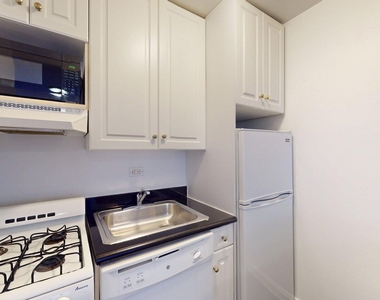 1661 York Avenue - Photo Thumbnail 1
