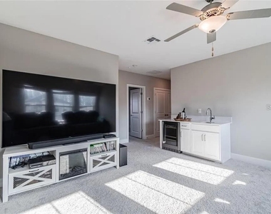 8403 Capstone Ranch Drive - Photo Thumbnail 9