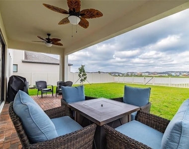 8403 Capstone Ranch Drive - Photo Thumbnail 16