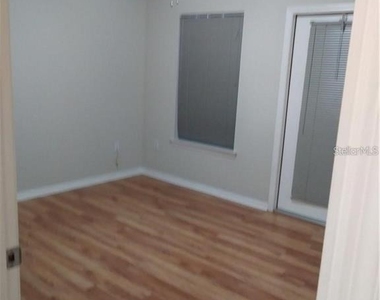 5620 Pinnacle Heights Circle - Photo Thumbnail 7