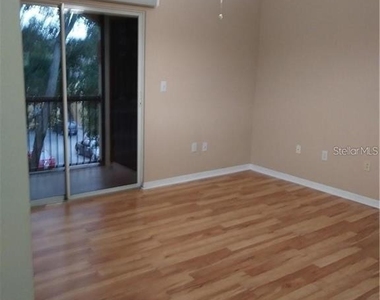 5620 Pinnacle Heights Circle - Photo Thumbnail 5