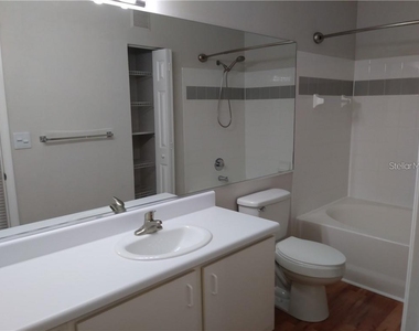 5620 Pinnacle Heights Circle - Photo Thumbnail 8