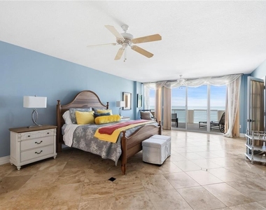 1350 Gulf Boulevard - Photo Thumbnail 8