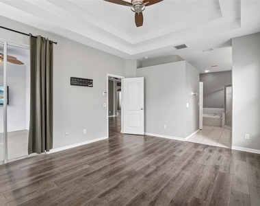 6111 Gannetside Place - Photo Thumbnail 8