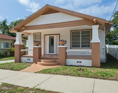 1017 E 23rd Avenue - Photo Thumbnail 1